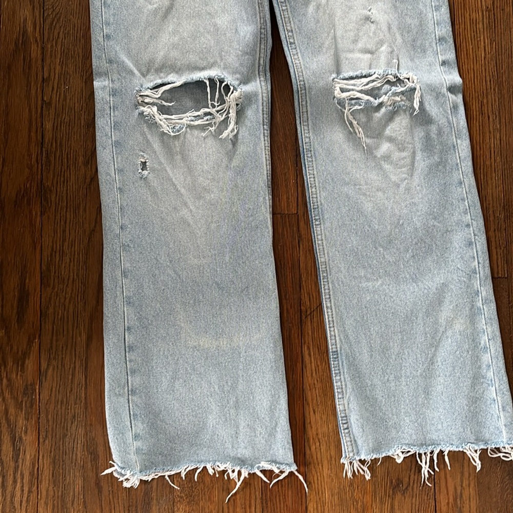Zara light wash denim jeans high waisted - Picture 4 of 10